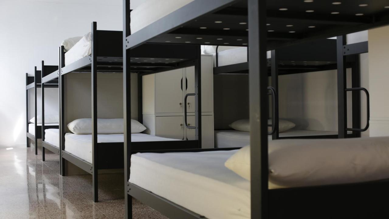 Bed 6-Bed Dormitory Room,1144077787:JPEG