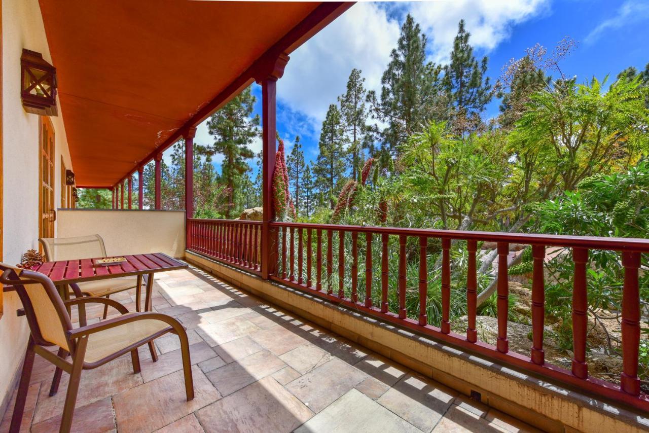 Junior Suite with Garden View