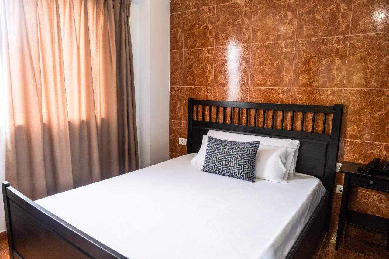 Chambre Double ou Lits Jumeaux Basique
