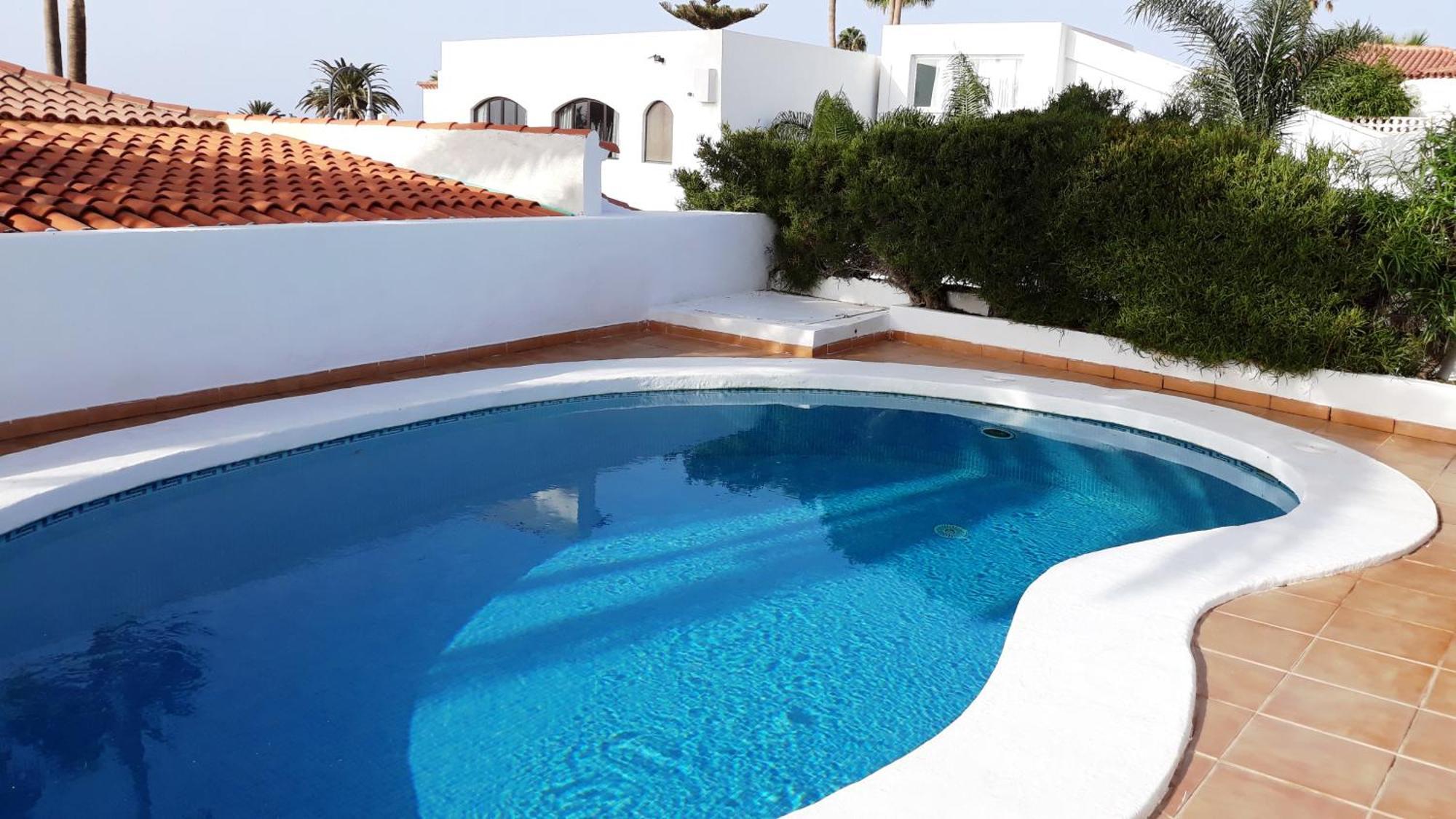 2 Bedroom Villa Pool