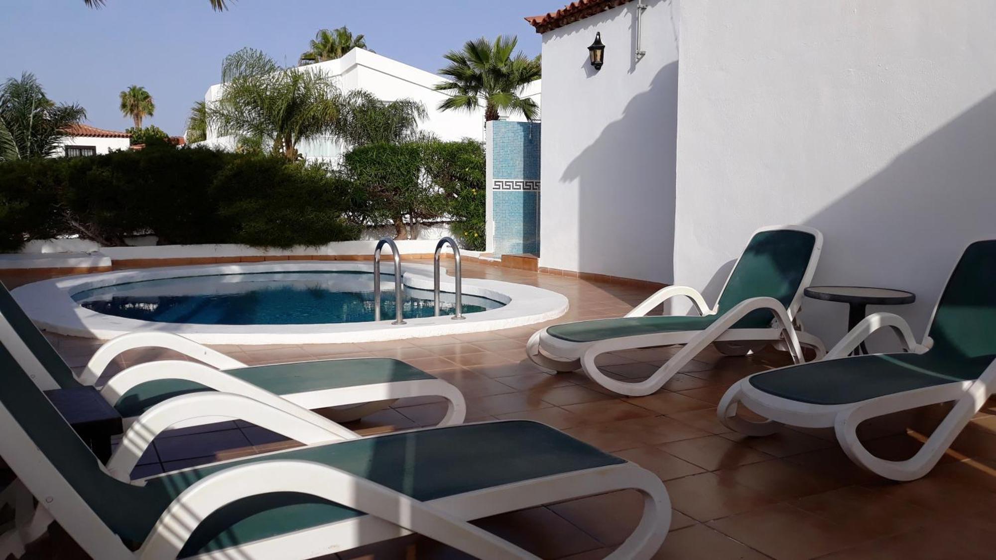 2 Bedroom Villa Pool