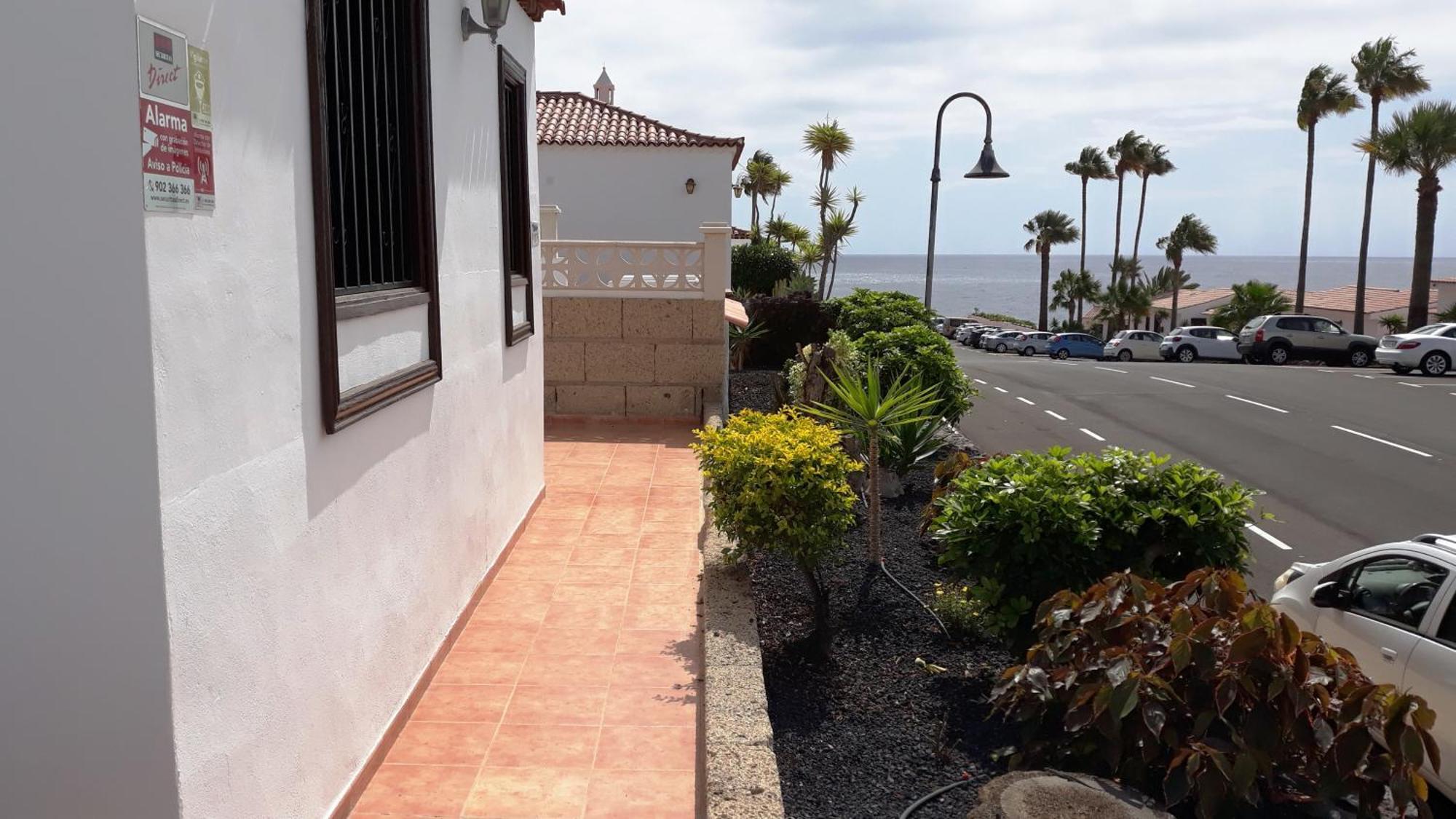 3 Bedroom Villa Pool