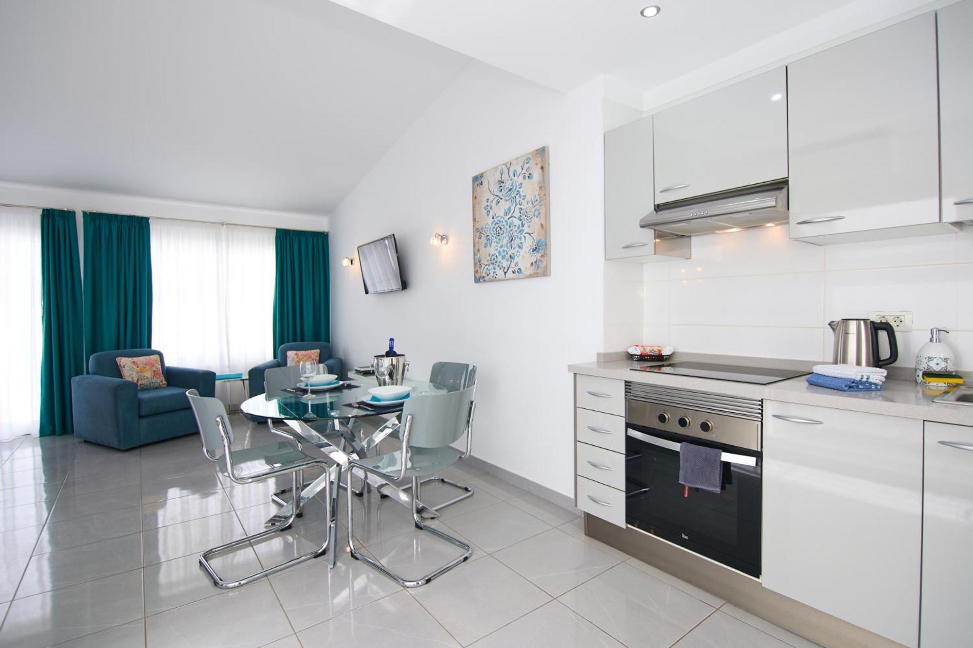 One-Bedroom Villa