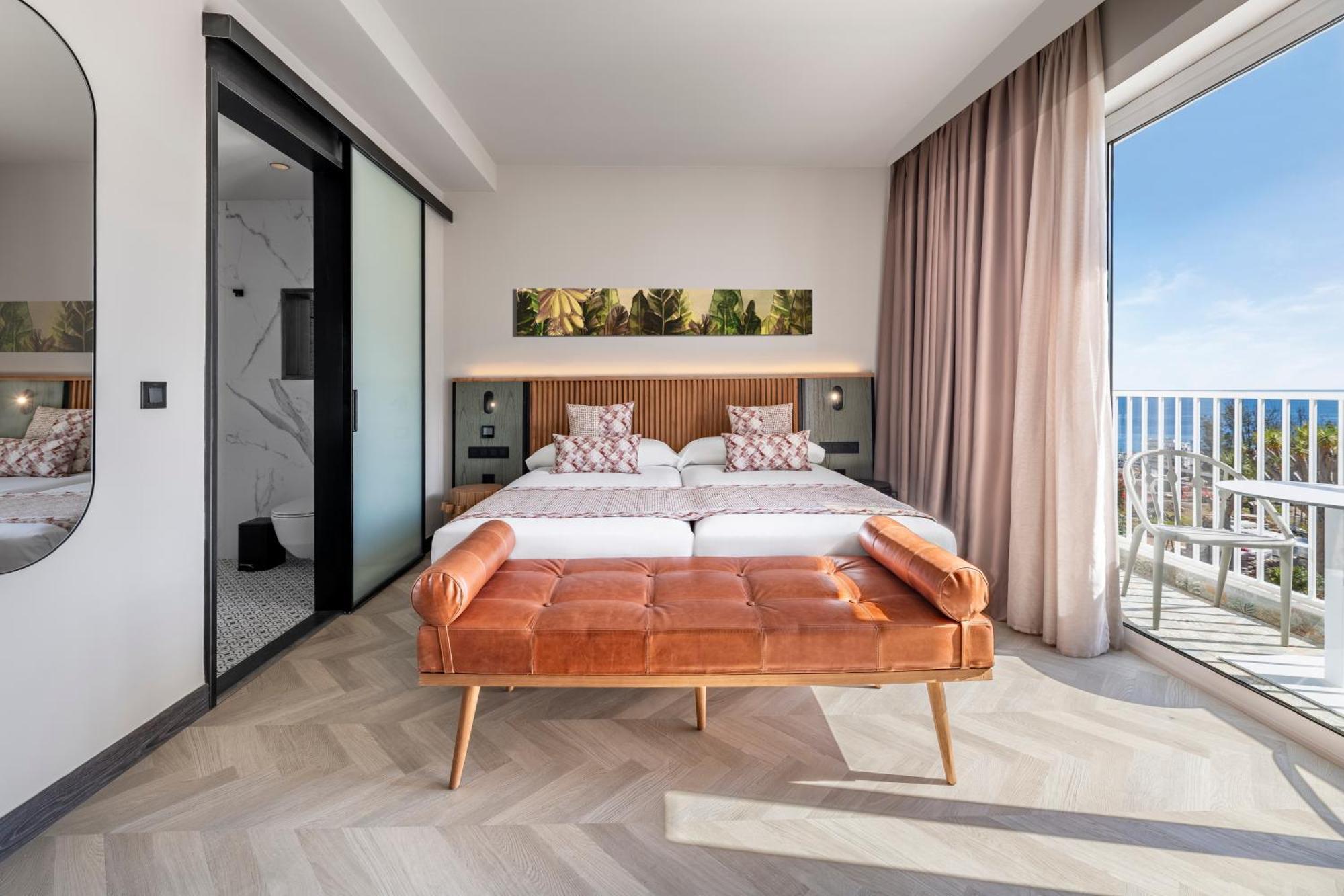 Premium Room with Sea, City or Mountain Views,1710878456:JPEG