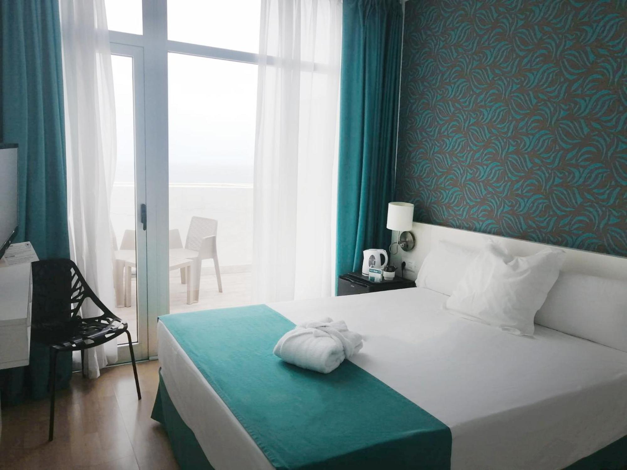 Premium Twin Room
