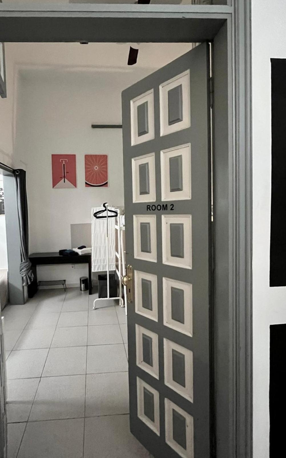 Mixed Dormitory Room