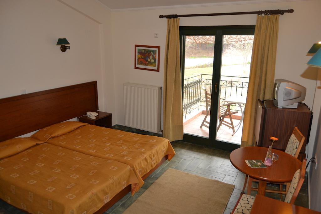 Junior Suite Deluxe Side Sea View The Club,1699039715:JPEG