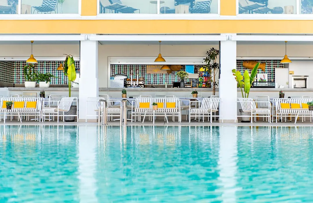 Atlantic Holiday Hotel-1