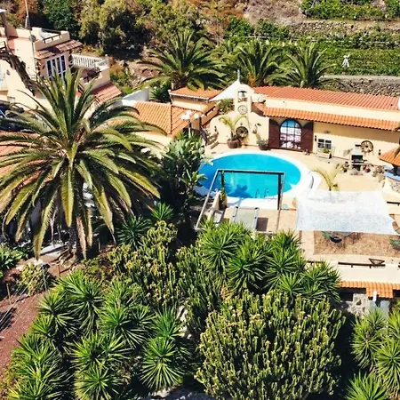 Finca Vino Tinto 1-3