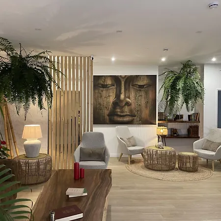 Hotel Emblematico Hi Suites-2