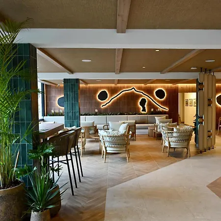 Radisson Resort & Residences Tenerife - Adults Only-2