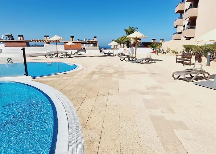 Paraiso 2 Bedroom Terrace Wifi Free