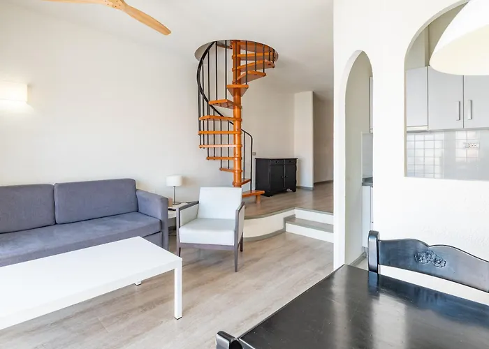 Apartamentos Hg Cristian Sur Los Cristianos 