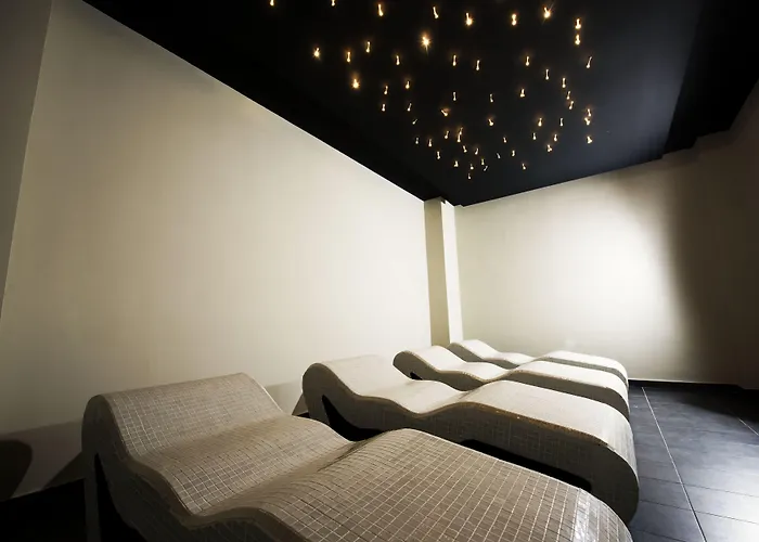 Kn Aparthotel Columbus